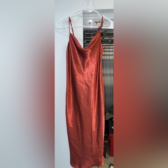 Lulus Brazen Babe Copper Satin Cowl Neck Midi Slip Dress Size Medium - Picture 3 of 6